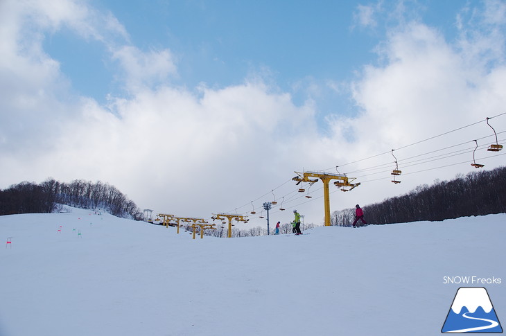 朝里川温泉スキー場 強風にも負けずリフト運行！絶景と急斜面が魅力の穴場ゲレンデ♪